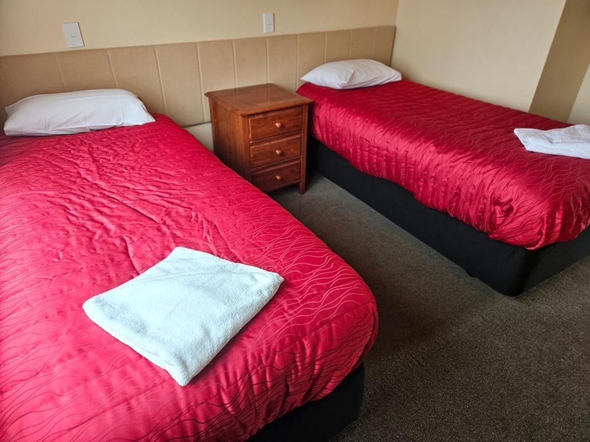 Kiwi Park Motels Murchison Kültér fotó