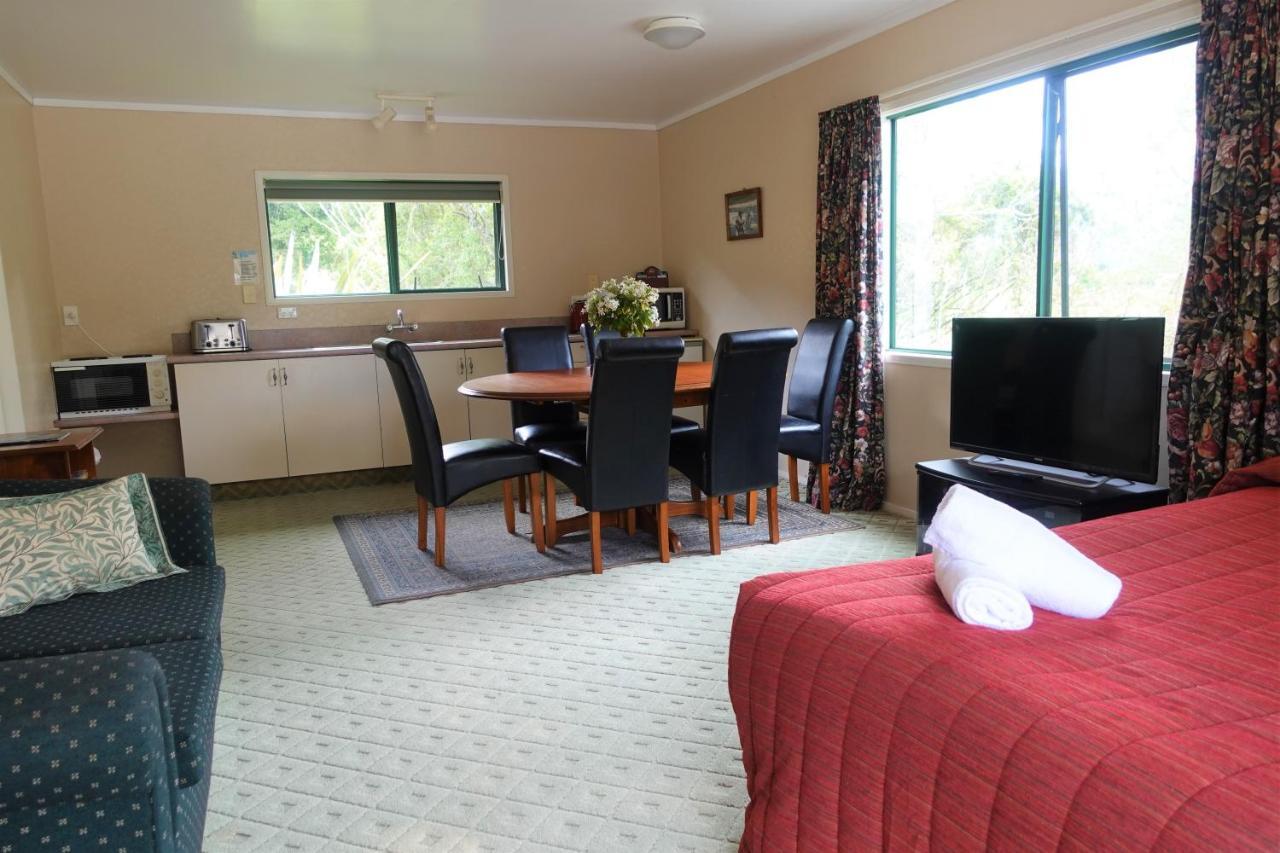 Kiwi Park Motels Murchison Kültér fotó