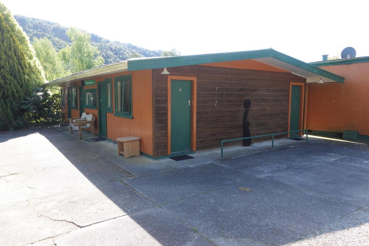 Kiwi Park Motels Murchison Kültér fotó